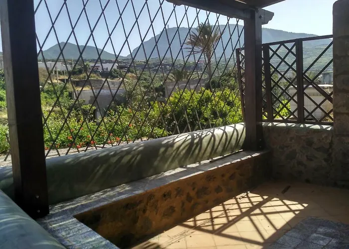 בית נופש I Dammusi Di Egle Kamma